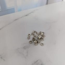 اتصال پاپیونی یک تکه رنگ نقره ای